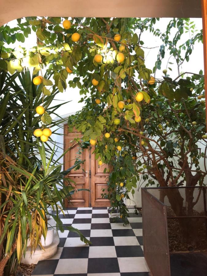 Hotel Bastide Du Defends à Pertuis Extérieur photo