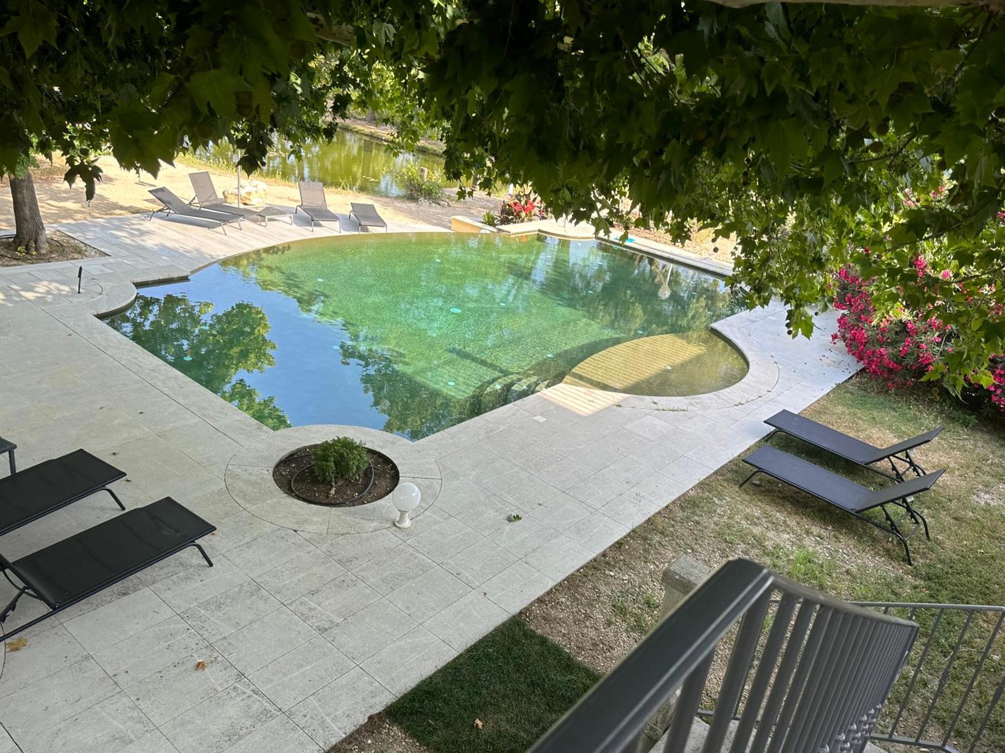 Hotel Bastide Du Defends à Pertuis Extérieur photo